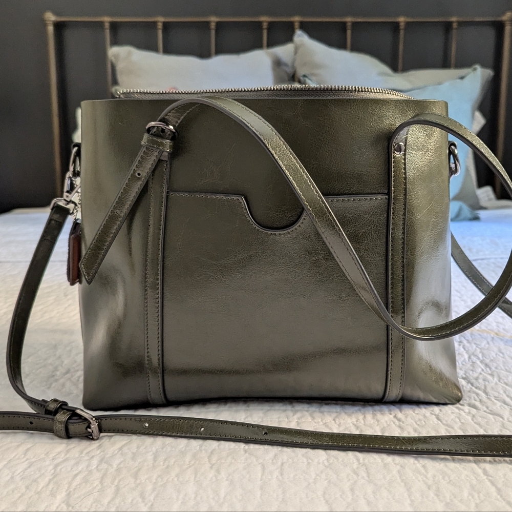 Maison de Beaute Marseille Olive Green Leather Tote